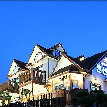 Rainbow Hill Pension Namhae Zewnętrze zdjęcie