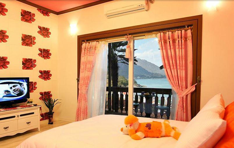 Rainbow Hill Pension Namhae Zewnętrze zdjęcie